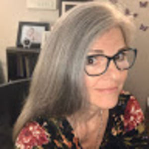 Meet your Posher, Deborah